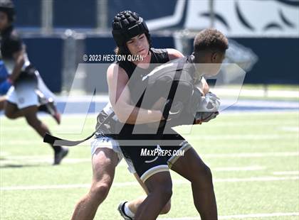 Thumbnail 1 in Mater Dei Catholic vs. Carlsbad (Brave 8 Invitational) photogallery.