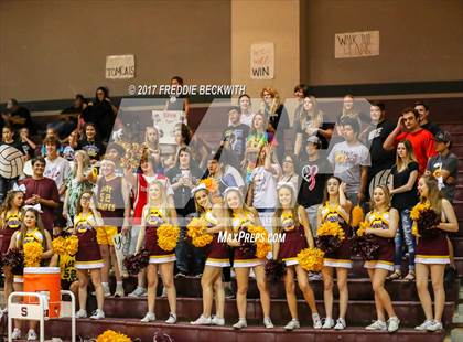 Thumbnail 3 in Tom Bean vs. Collinsville (UIL 2A Area Playoff) photogallery.