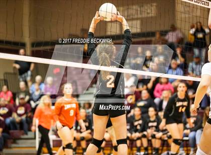 Thumbnail 3 in Tom Bean vs. Collinsville (UIL 2A Area Playoff) photogallery.