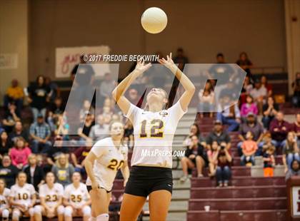 Thumbnail 1 in Tom Bean vs. Collinsville (UIL 2A Area Playoff) photogallery.