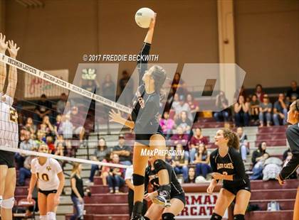 Thumbnail 3 in Tom Bean vs. Collinsville (UIL 2A Area Playoff) photogallery.