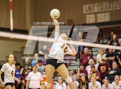 Thumbnail 3 in Tom Bean vs. Collinsville (UIL 2A Area Playoff) photogallery.