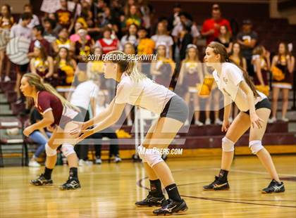 Thumbnail 2 in Tom Bean vs. Collinsville (UIL 2A Area Playoff) photogallery.