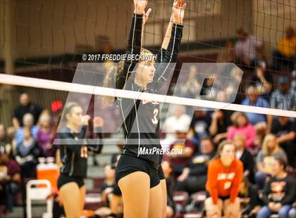 Thumbnail 1 in Tom Bean vs. Collinsville (UIL 2A Area Playoff) photogallery.