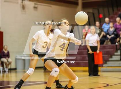 Thumbnail 3 in Tom Bean vs. Collinsville (UIL 2A Area Playoff) photogallery.