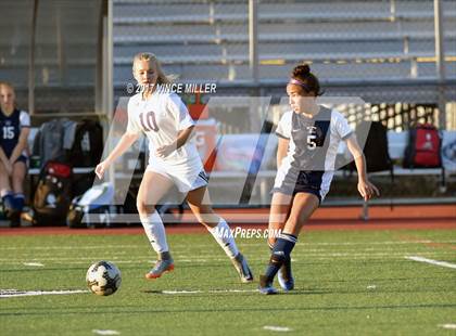 Thumbnail 3 in Bellarmine Prep @ Sumner photogallery.