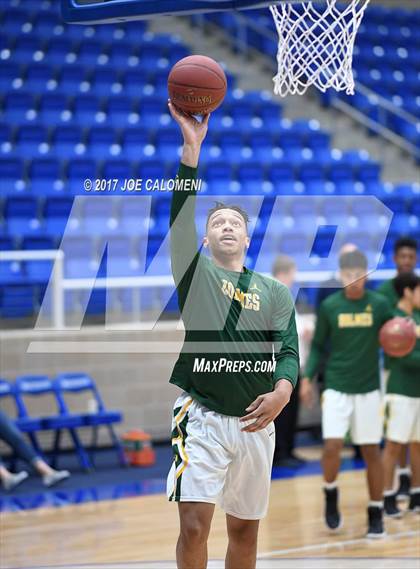 Thumbnail 2 in Holmes vs Marshall photogallery.