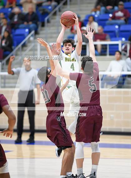 Thumbnail 3 in Holmes vs Marshall photogallery.