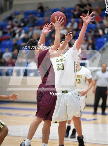 Thumbnail 3 in Holmes vs Marshall photogallery.