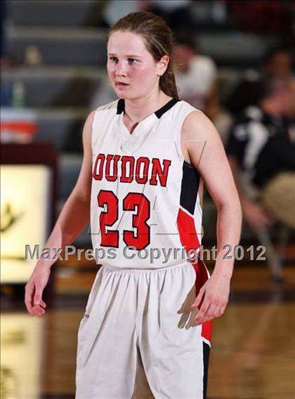 Thumbnail 3 in Pigeon Forge vs. Loudon (Region 2-AA semifinal) photogallery.