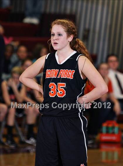 Thumbnail 1 in Pigeon Forge vs. Loudon (Region 2-AA semifinal) photogallery.