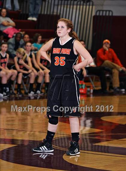 Thumbnail 3 in Pigeon Forge vs. Loudon (Region 2-AA semifinal) photogallery.
