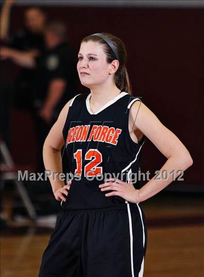 Thumbnail 1 in Pigeon Forge vs. Loudon (Region 2-AA semifinal) photogallery.