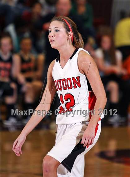 Thumbnail 2 in Pigeon Forge vs. Loudon (Region 2-AA semifinal) photogallery.