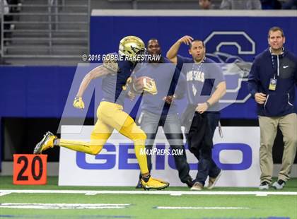Thumbnail 2 in Bingham vs. St. Thomas Aquinas (Geico State Champions Bowl Series) photogallery.