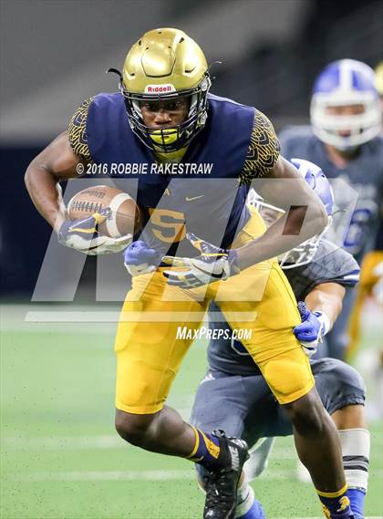 Thumbnail 2 in Bingham vs. St. Thomas Aquinas (Geico State Champions Bowl Series) photogallery.