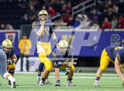 Thumbnail 1 in Bingham vs. St. Thomas Aquinas (Geico State Champions Bowl Series) photogallery.