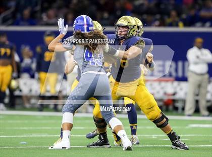 Thumbnail 3 in Bingham vs. St. Thomas Aquinas (Geico State Champions Bowl Series) photogallery.