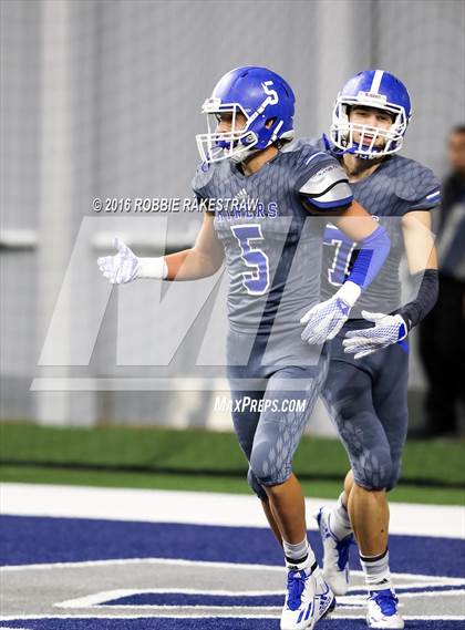 Thumbnail 3 in Bingham vs. St. Thomas Aquinas (Geico State Champions Bowl Series) photogallery.