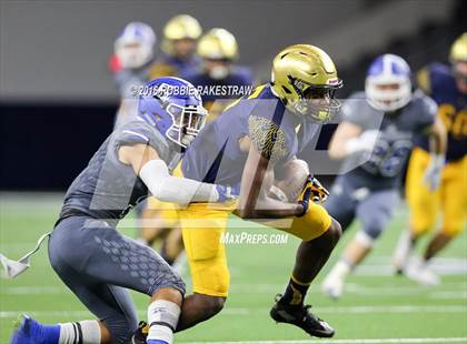 Thumbnail 3 in Bingham vs. St. Thomas Aquinas (Geico State Champions Bowl Series) photogallery.