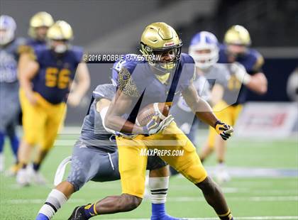 Thumbnail 1 in Bingham vs. St. Thomas Aquinas (Geico State Champions Bowl Series) photogallery.