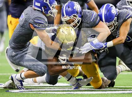 Thumbnail 2 in Bingham vs. St. Thomas Aquinas (Geico State Champions Bowl Series) photogallery.