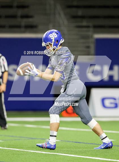 Thumbnail 2 in Bingham vs. St. Thomas Aquinas (Geico State Champions Bowl Series) photogallery.