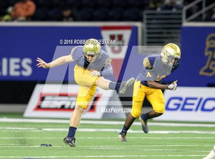 Thumbnail 1 in Bingham vs. St. Thomas Aquinas (Geico State Champions Bowl Series) photogallery.
