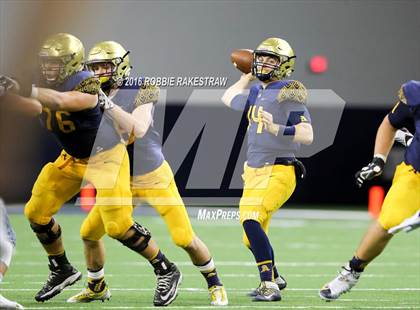 Thumbnail 2 in Bingham vs. St. Thomas Aquinas (Geico State Champions Bowl Series) photogallery.