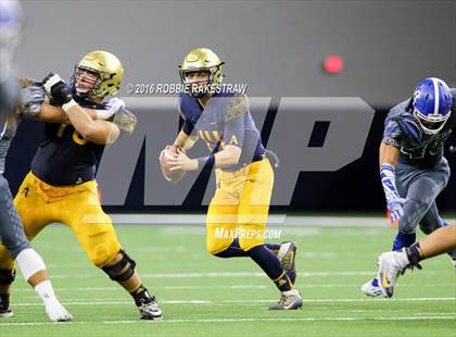 Thumbnail 1 in Bingham vs. St. Thomas Aquinas (Geico State Champions Bowl Series) photogallery.