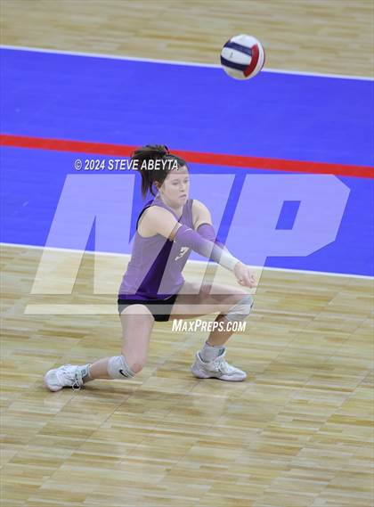 Thumbnail 2 in University vs. Lutheran (CHSAA 4A First Round Elimination Bracket) photogallery.