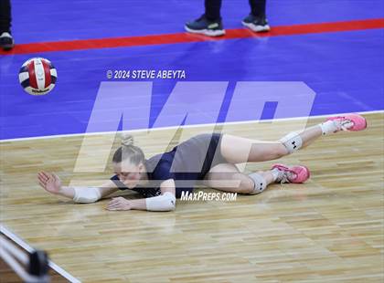 Thumbnail 1 in University vs. Lutheran (CHSAA 4A First Round Elimination Bracket) photogallery.