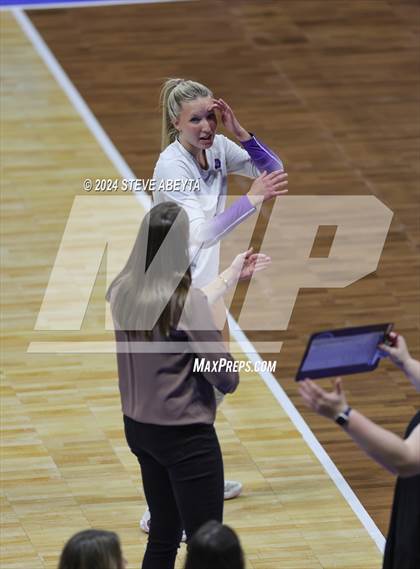 Thumbnail 1 in University vs. Lutheran (CHSAA 4A First Round Elimination Bracket) photogallery.