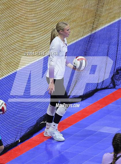 Thumbnail 3 in University vs. Lutheran (CHSAA 4A First Round Elimination Bracket) photogallery.