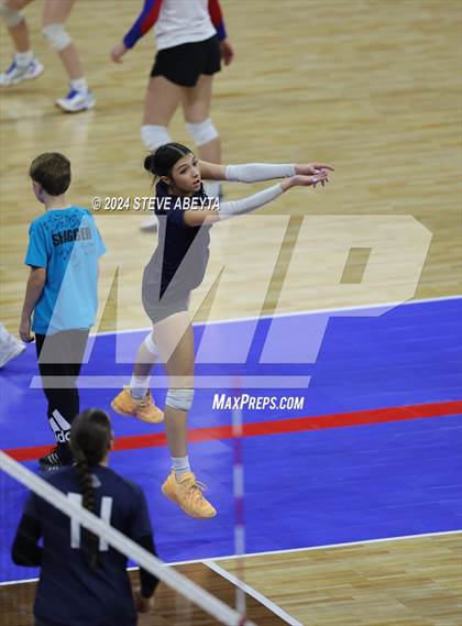 Thumbnail 2 in University vs. Lutheran (CHSAA 4A First Round Elimination Bracket) photogallery.