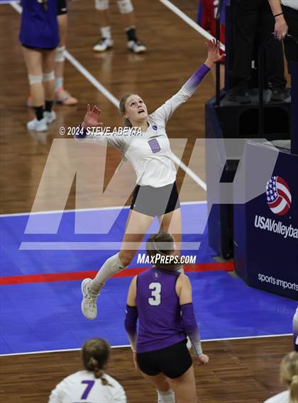 Thumbnail 2 in University vs. Lutheran (CHSAA 4A First Round Elimination Bracket) photogallery.