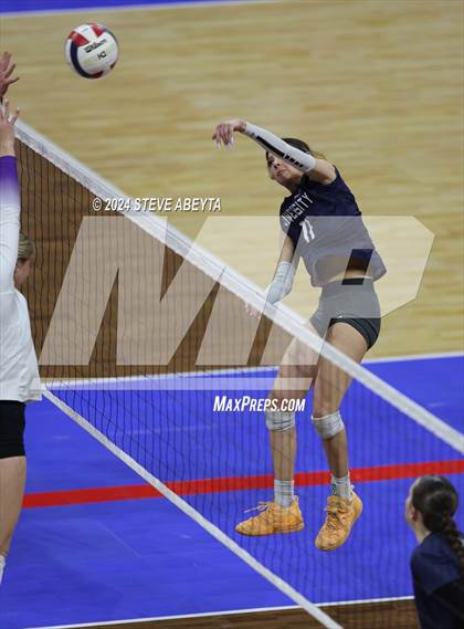 Thumbnail 3 in University vs. Lutheran (CHSAA 4A First Round Elimination Bracket) photogallery.
