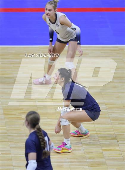 Thumbnail 1 in University vs. Lutheran (CHSAA 4A First Round Elimination Bracket) photogallery.