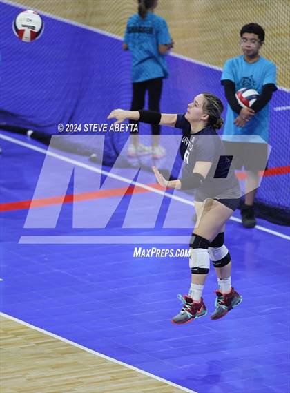 Thumbnail 3 in University vs. Lutheran (CHSAA 4A First Round Elimination Bracket) photogallery.