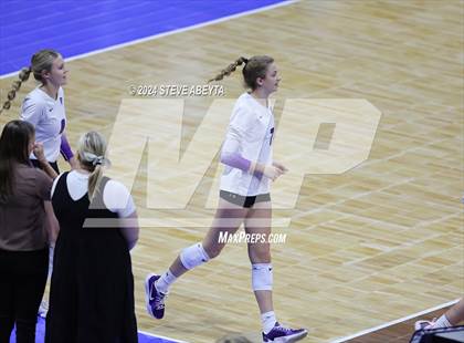 Thumbnail 3 in University vs. Lutheran (CHSAA 4A First Round Elimination Bracket) photogallery.