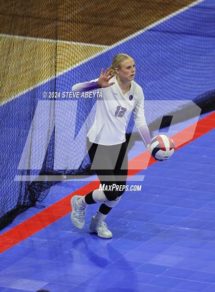Thumbnail 3 in University vs. Lutheran (CHSAA 4A First Round Elimination Bracket) photogallery.