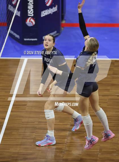 Thumbnail 3 in University vs. Lutheran (CHSAA 4A First Round Elimination Bracket) photogallery.