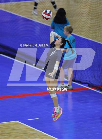 Thumbnail 3 in University vs. Lutheran (CHSAA 4A First Round Elimination Bracket) photogallery.