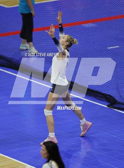 Thumbnail 3 in University vs. Lutheran (CHSAA 4A First Round Elimination Bracket) photogallery.