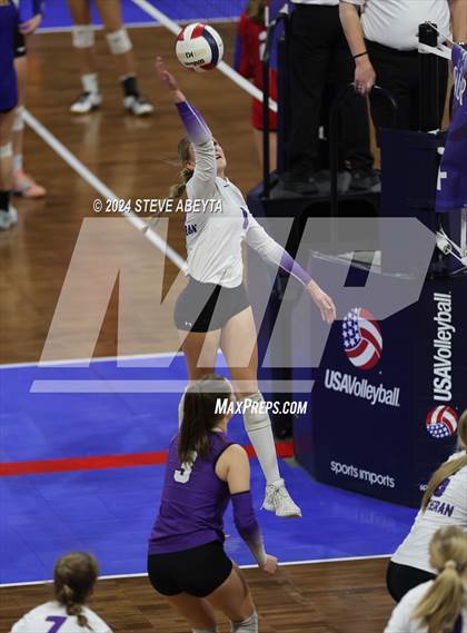Thumbnail 2 in University vs. Lutheran (CHSAA 4A First Round Elimination Bracket) photogallery.
