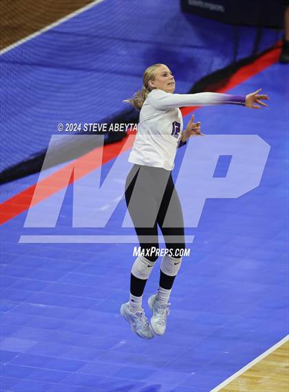 Thumbnail 2 in University vs. Lutheran (CHSAA 4A First Round Elimination Bracket) photogallery.
