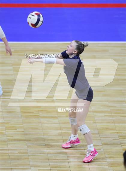 Thumbnail 2 in University vs. Lutheran (CHSAA 4A First Round Elimination Bracket) photogallery.