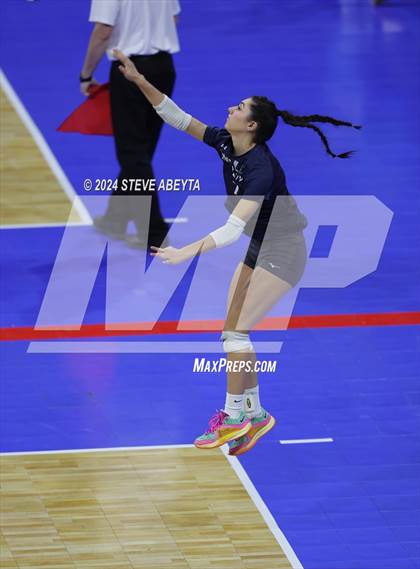 Thumbnail 3 in University vs. Lutheran (CHSAA 4A First Round Elimination Bracket) photogallery.