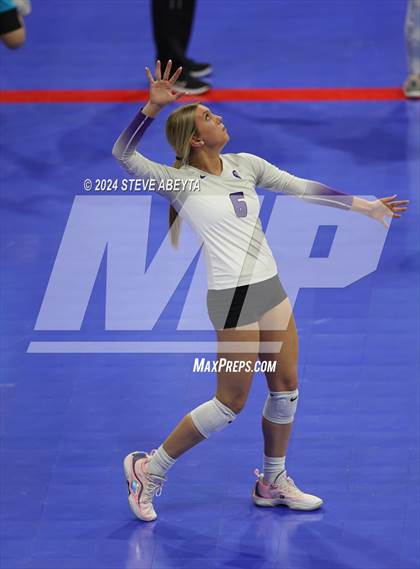 Thumbnail 1 in University vs. Lutheran (CHSAA 4A First Round Elimination Bracket) photogallery.