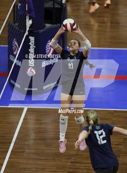 Thumbnail 2 in University vs. Lutheran (CHSAA 4A First Round Elimination Bracket) photogallery.